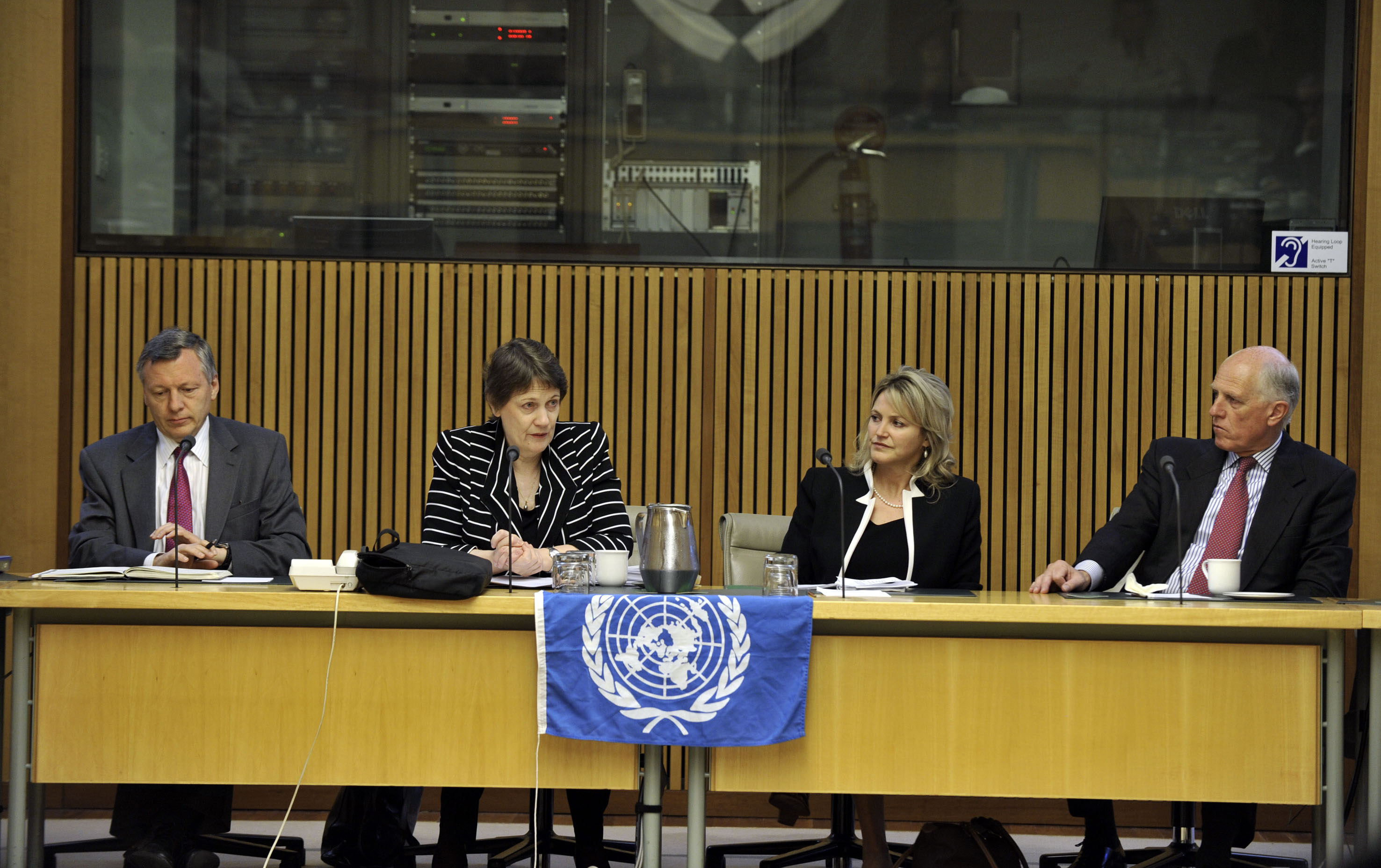 RT Hon. Helen Clark, Administrator of the United Nations Development Programme (UNDP) meeting with Members of Parliament and Senators through United Nations Parliamentary Association a Parliament House Canberra 3 March 2011 Canberra File no 110063